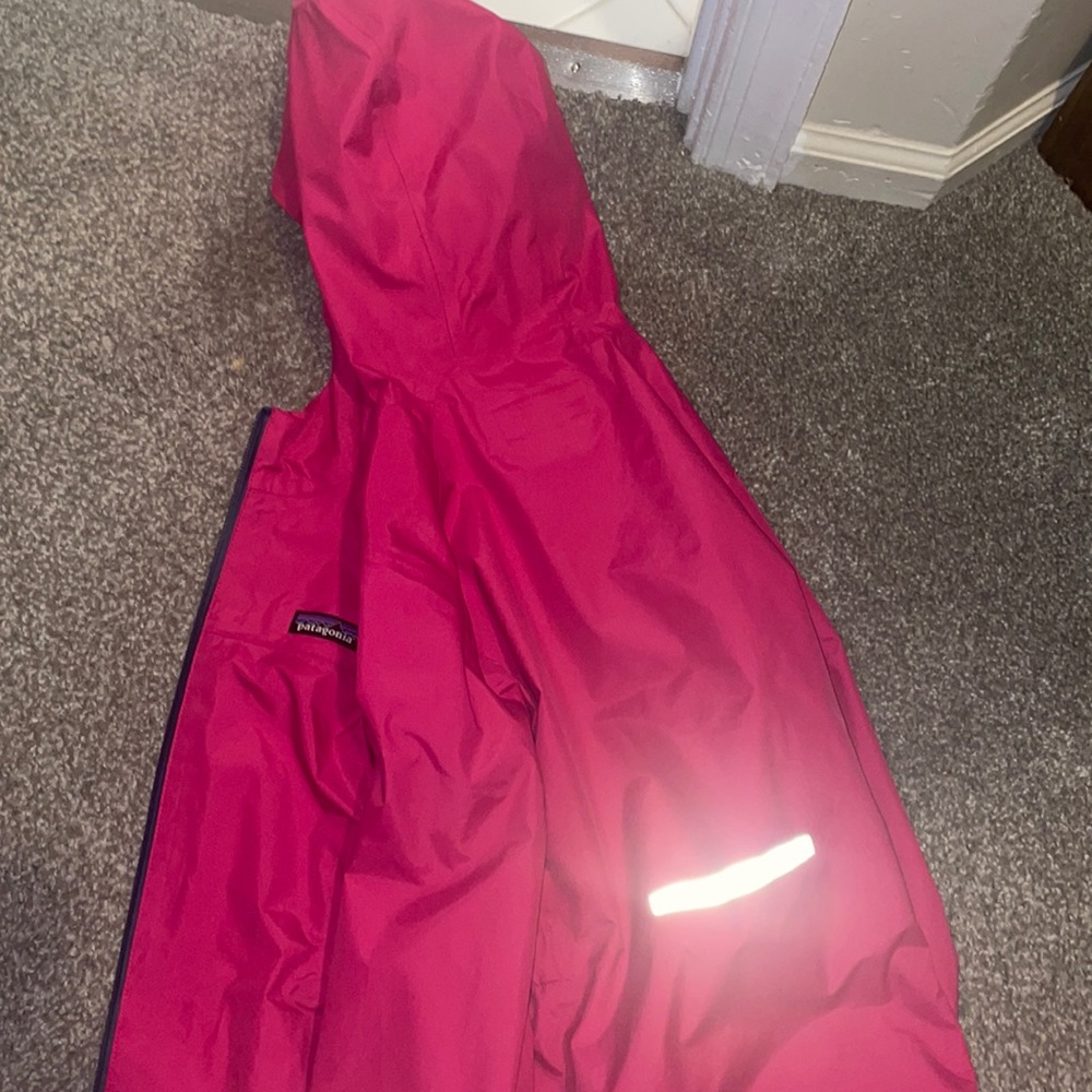 Kids M(10) Patagonia Rain Coat